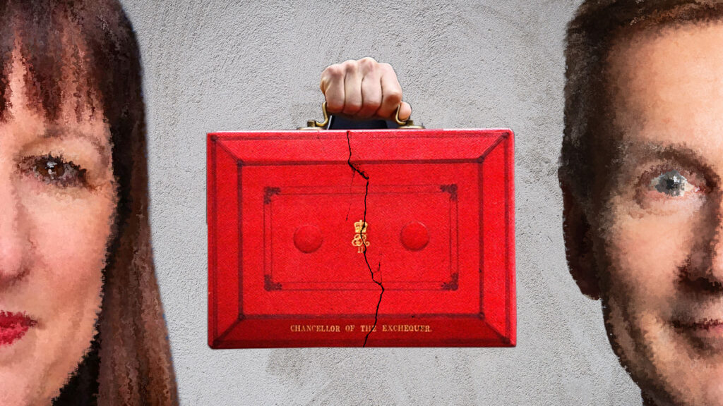 Rachel Reeves and Jeremy Hunt, along with the chancellor's red briefcase